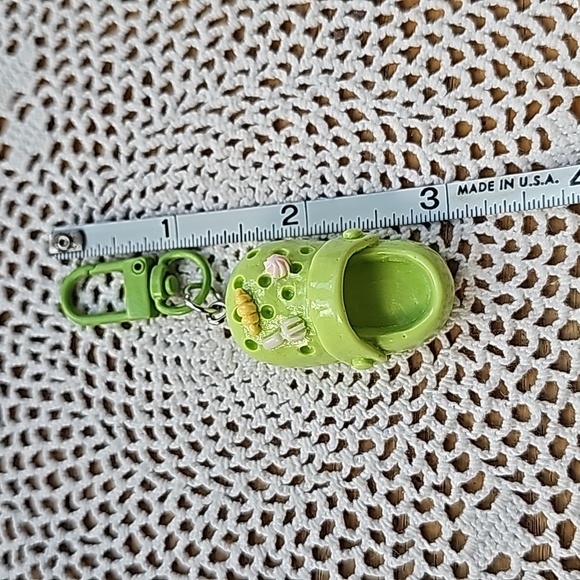Cute Croc Keychain  - Green New - Picture 3 of 4